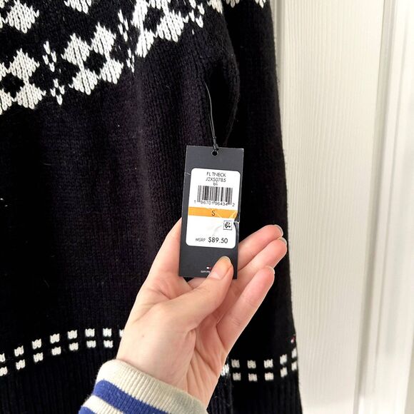NWT Tommy Hilfiger Black and White Nordic Sweater sz S - Picture 3 of 7